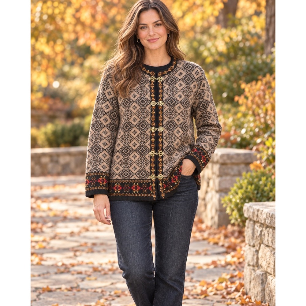 Susan Bristol Vintage Wool Cardigan Nordic Geometric Metal Clasp Sweater Large
